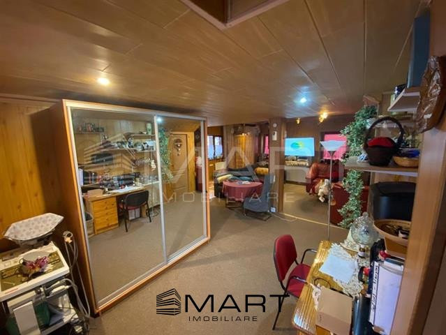 Casa cu 4 camere zona Hipodrom 3