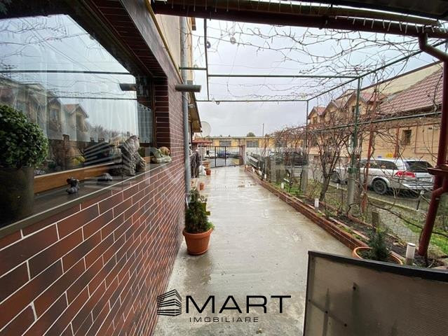 Casa cu 4 camere zona Hipodrom 3