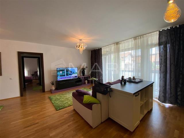 Apartament cu 3 camere 2 bai Alba Iulia