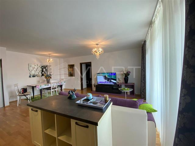 Apartament cu 3 camere 2 bai Alba Iulia