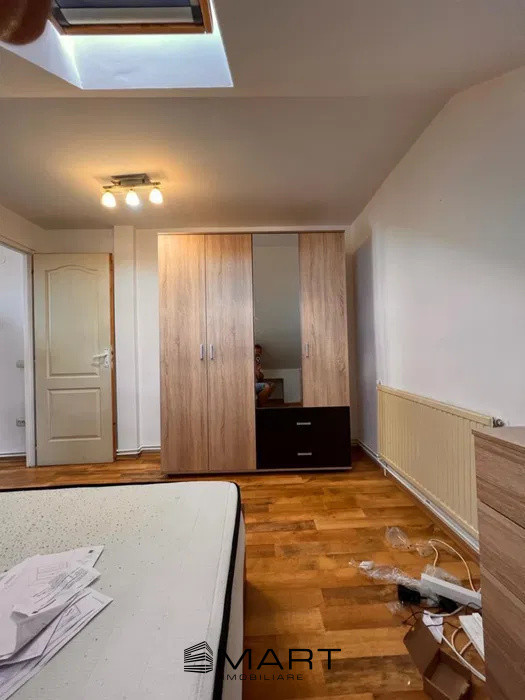 Apartament la mansarda zona Valea Aurie