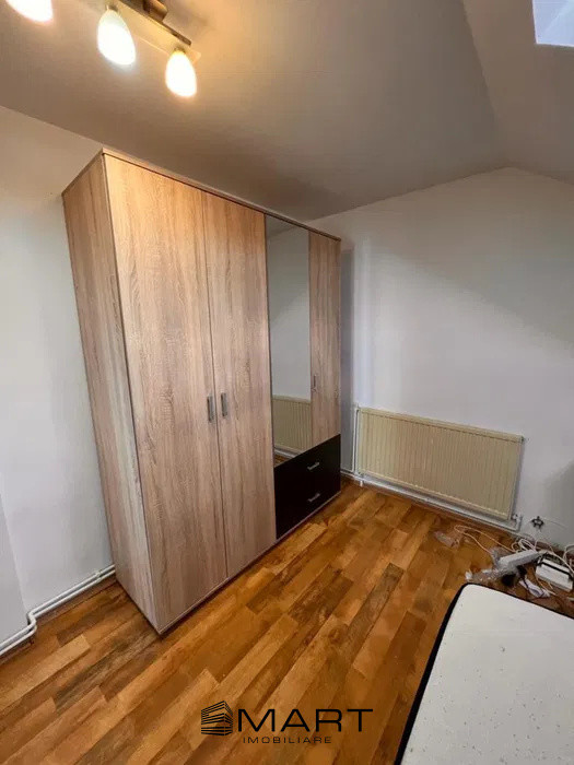 Apartament la mansarda zona Valea Aurie