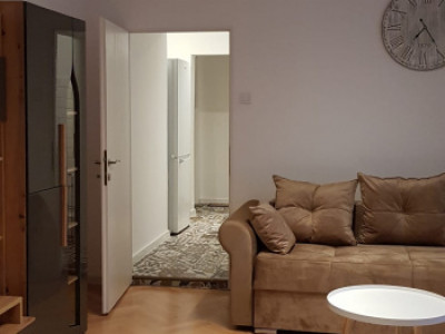 Apartament 2 camere zona Cedonia