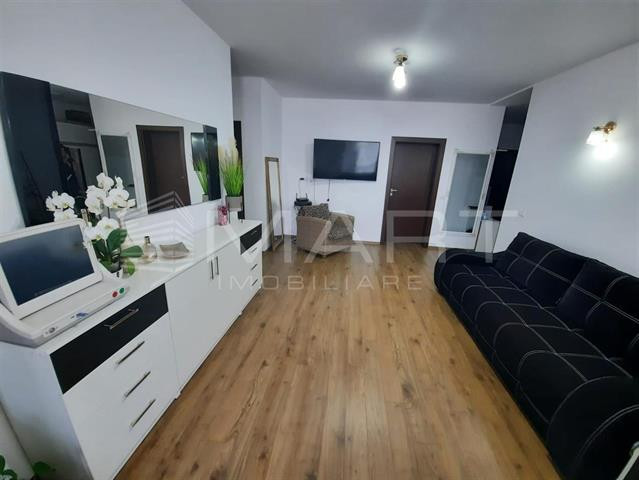 Apartament 3 camere decomandat 70mp Zona Selimbar