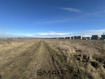 Teren intravilan 6000mp cu PUZ, P+2E zona Tractorul