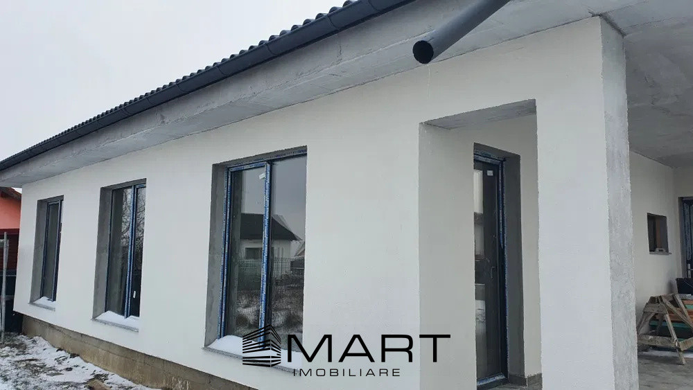Casă modernă la cheie în Sânpetru 