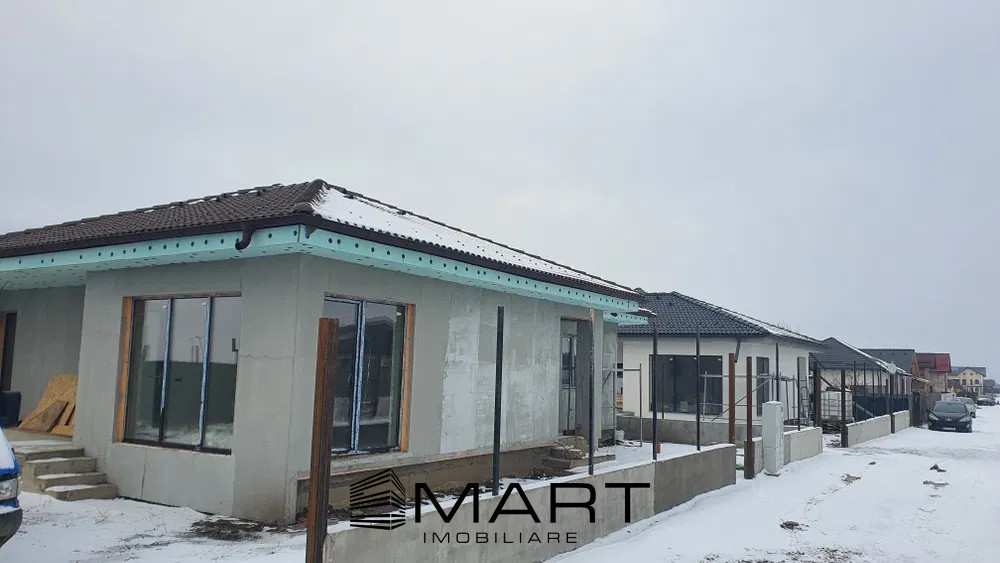 Casă modernă la cheie în Sânpetru 
