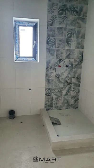 Casă modernă la cheie în Sânpetru 