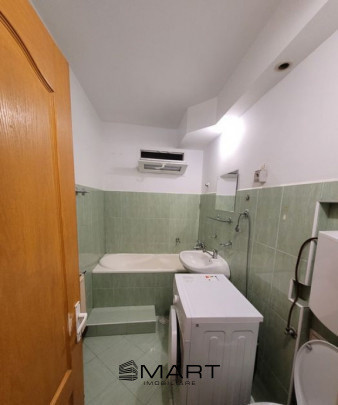 Apartament 2 camere zona Cedonia 