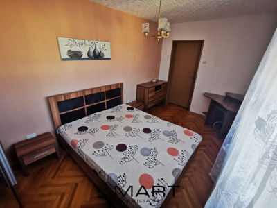 Apartament 2 camere decomandat zona Vasile Aaron