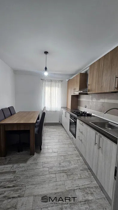 Apartament 4 Camere 80 mp Astra