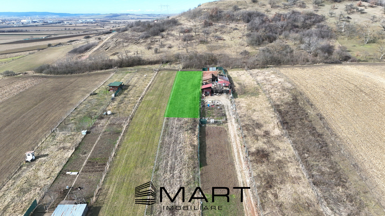 Teren intravilan 10.000mp strada Zadei Gusterita