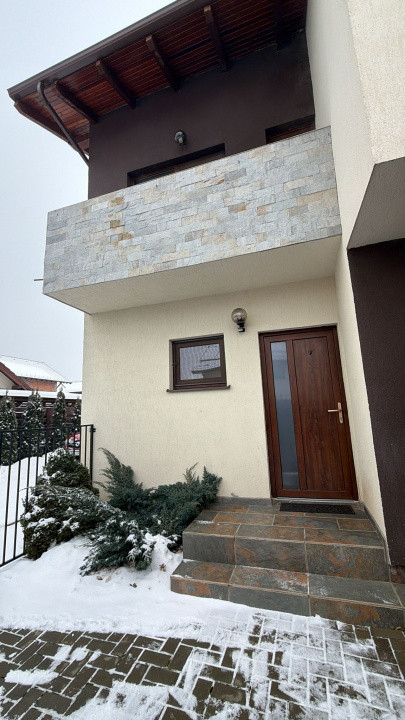 Casa 110 mp Izvor