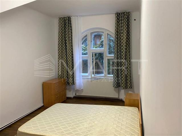 Apartament 2 camere decomandat