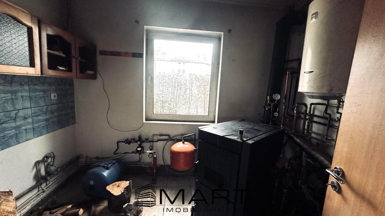 Casa de vacanta cu teren 2000mp Valea Avrigului