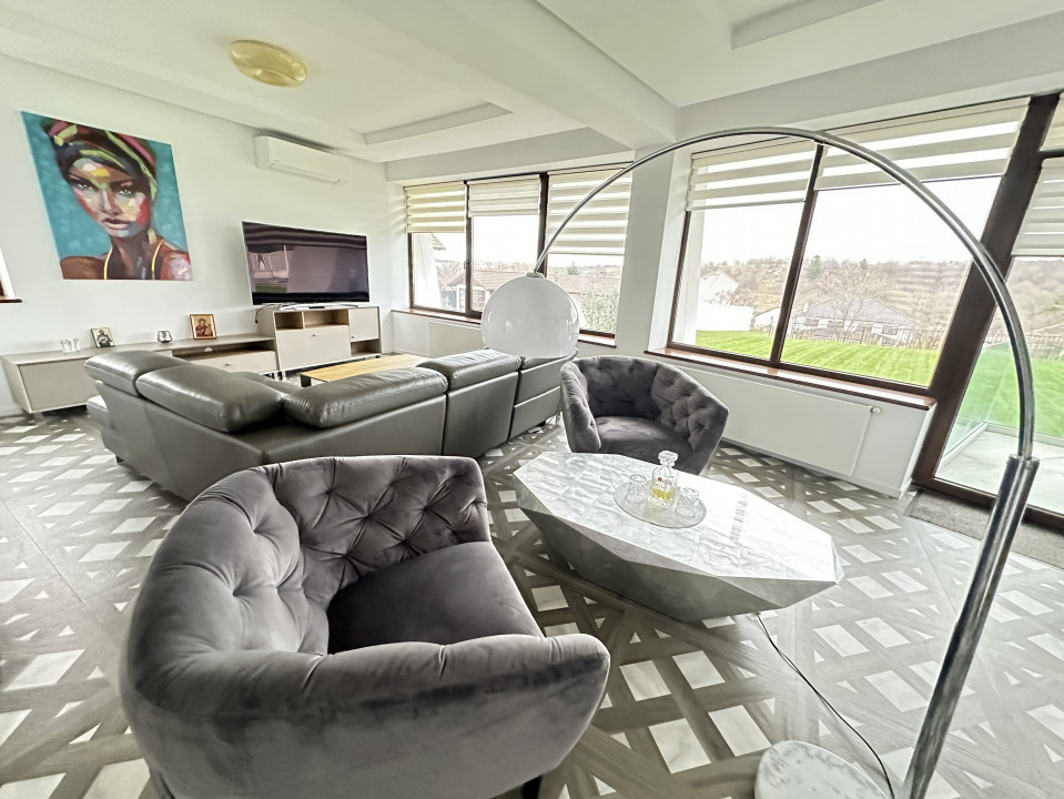Casa de lux cu 5 camere piscina + sauna + jacuzzi + 2000mp teren Cisnadie