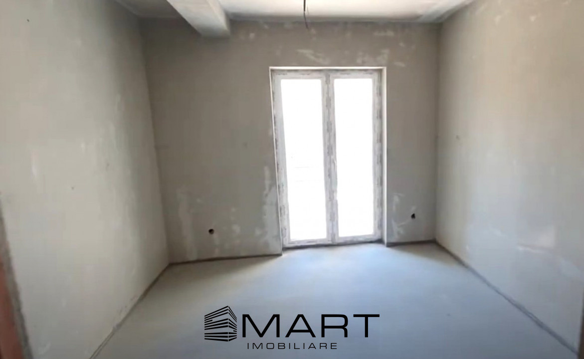 Casa 4 camere tip duplex Sura Mica