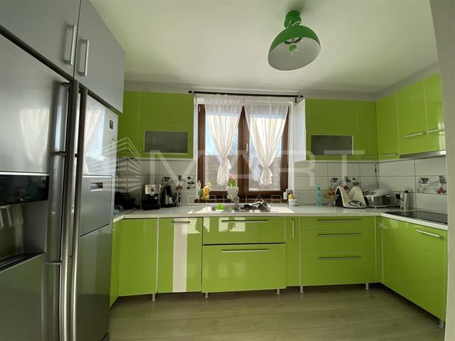 Casa moderna 5 camere zona Turnisor