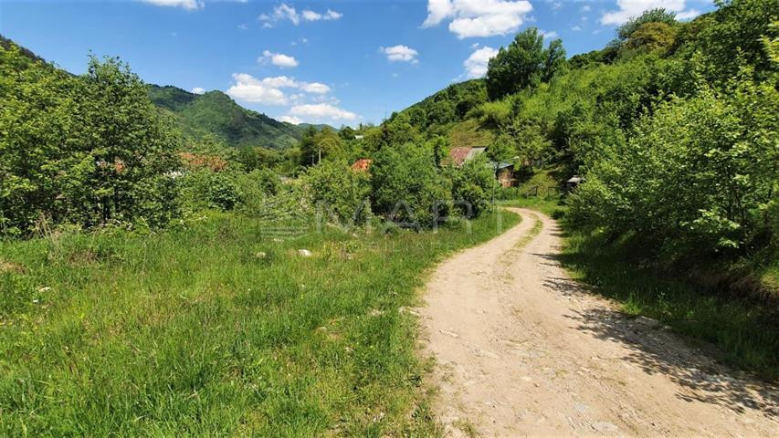 Teren intravilan 250mp Rau Sadului cu PUZ si utilitati