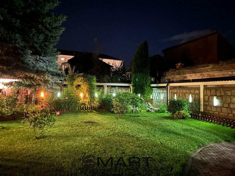 Casa cu piscina si sauna in zona Parcul Sub Arini