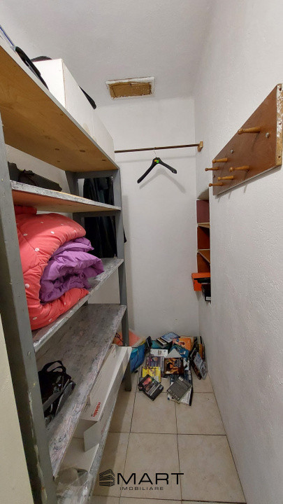 Casa cu 8 camere + 800mp teren Cisnadie zona Centrala