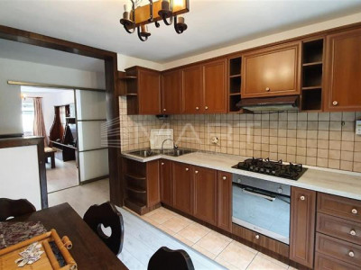 Apartament 3 camere decomandat Strand