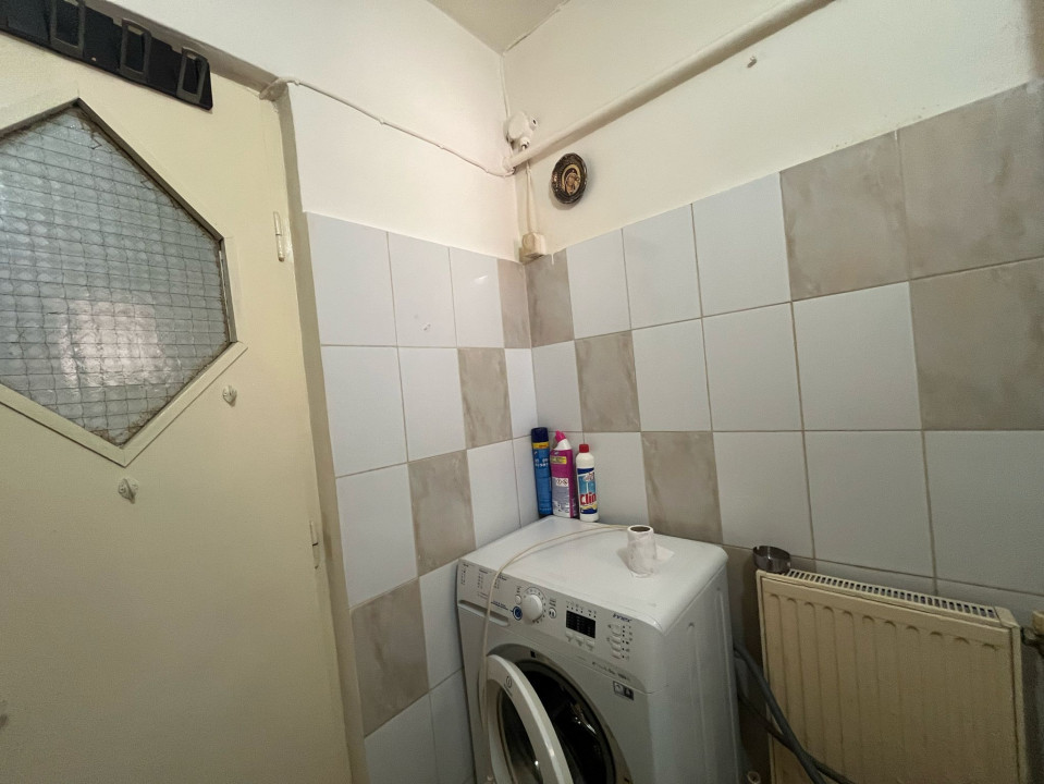 Garsoniera mobilata si utilata Broscarie