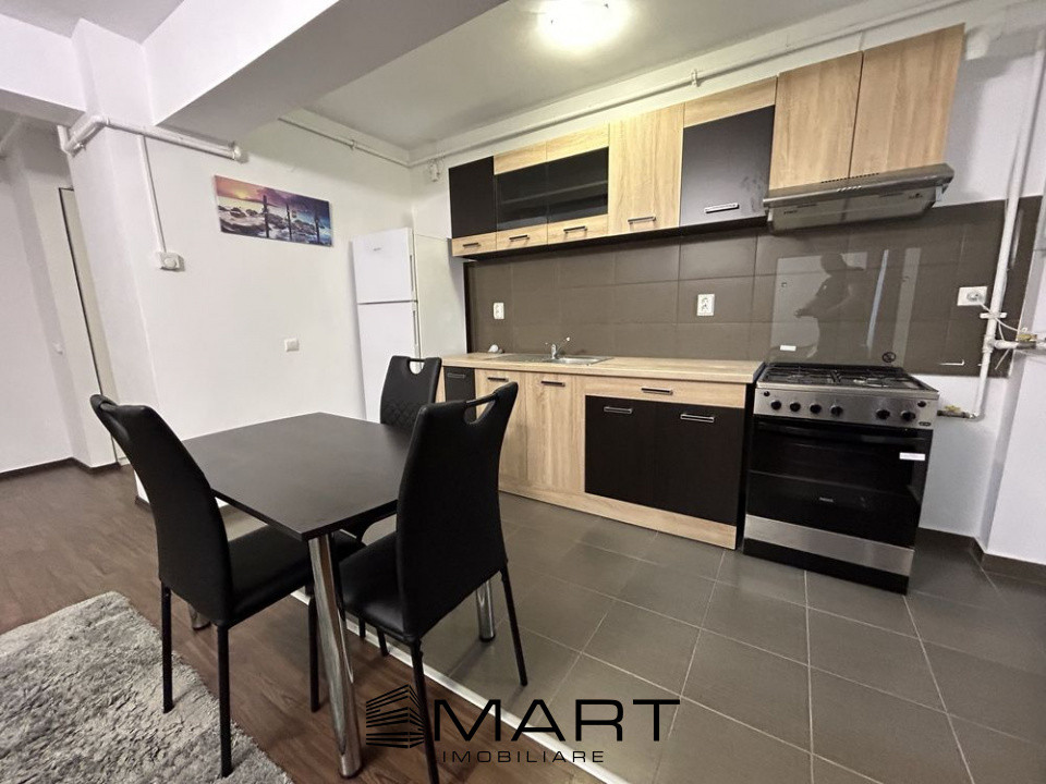 Apartament 2 camere lux zona Cedonia