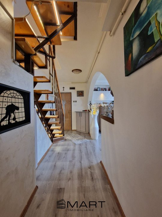 Apartament central 3 camere zona Politie